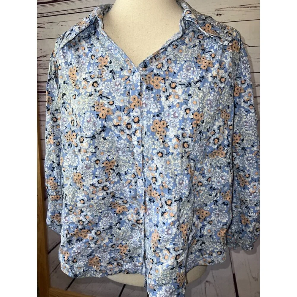 Free People Happy Days Blouse Medium Button front Shirt‎ Floral Cotton Easter